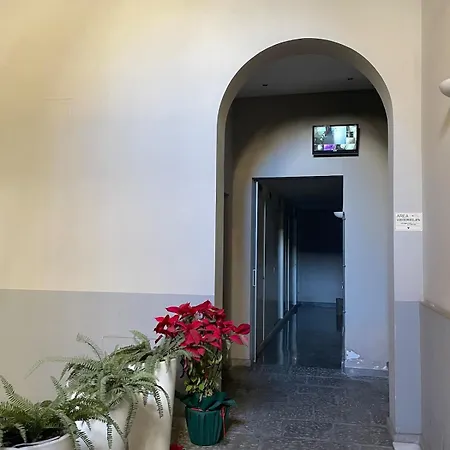 The Nest Maqueda Apartman
